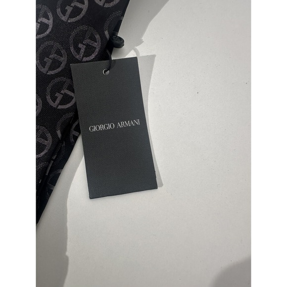 New GIORGIO ARMANI Black Label Neck Tie 100% SILK HAND MADE IN ITALY - Picture 2 of 9